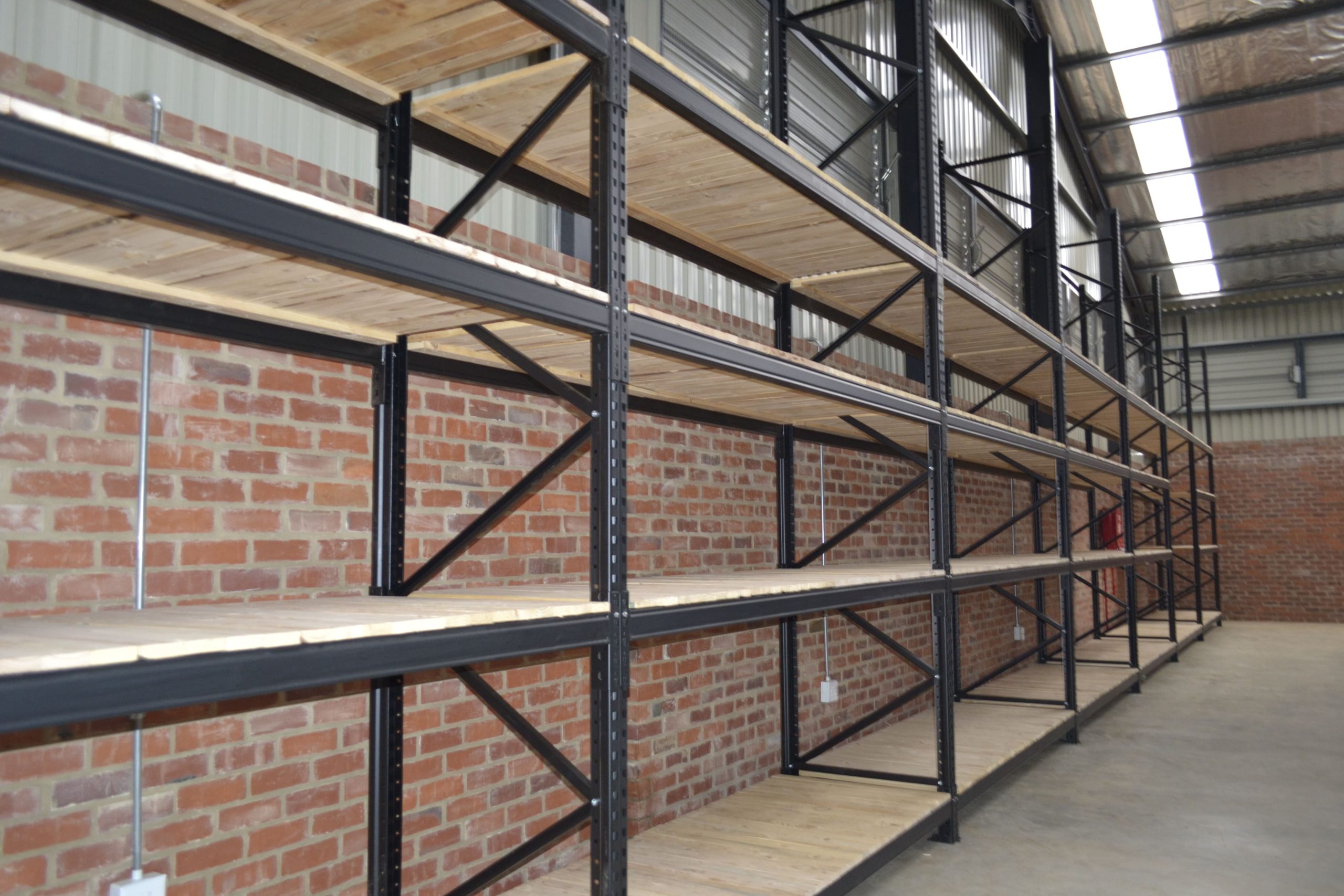 Long-Span vs. Structural Mezzanine Racks: Best for Storage
