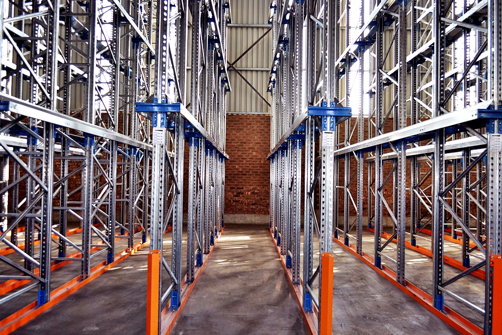 Drive-In / Drive-Thru Racking thumbnail 2