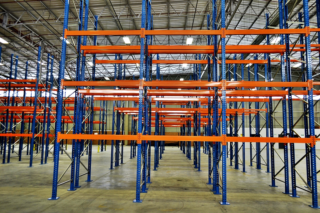 Selective Pallet Racking thumbnail 3